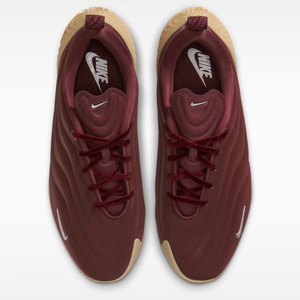 Nike Astra Ultra Women’s Burgundy Sneakers